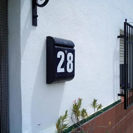 Casa Rosa 3*